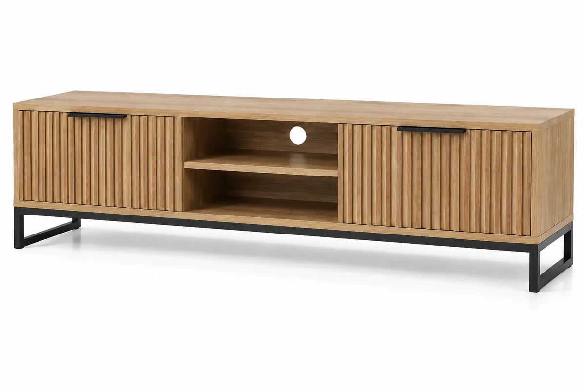 Mueble bajo para televisión con detalles de líneas verticales y estantes, marrón y negro